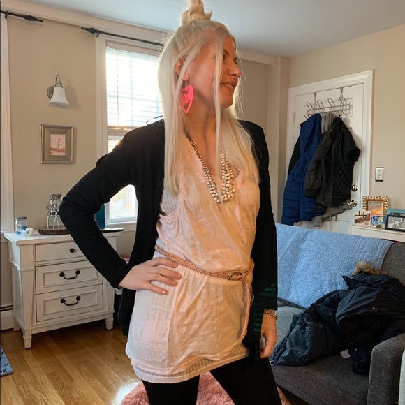 Meet your Posher, Cory - Picture 4 of 10